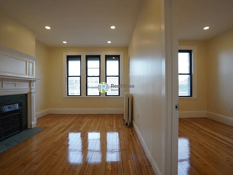 1212 Commonwealth ave — Photo 16