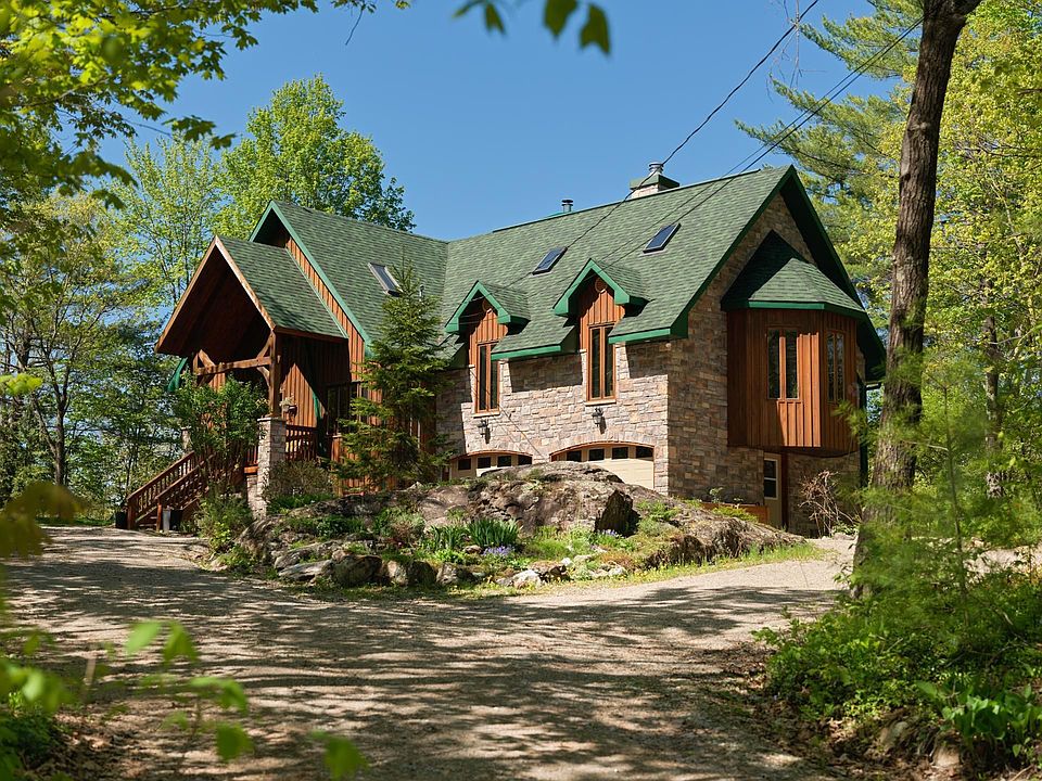 1st image of 4 Chemin Des Cascades