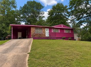6247 Green Acres Dr SW, Covington, GA 30014