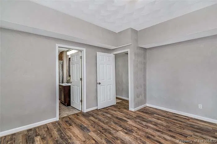4 bed, 3.5 bath, 2048 sqft, $900 — Photo 2