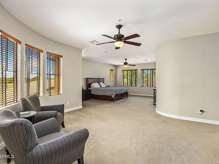 9572 E Mountain Spring Rd — Photo 30