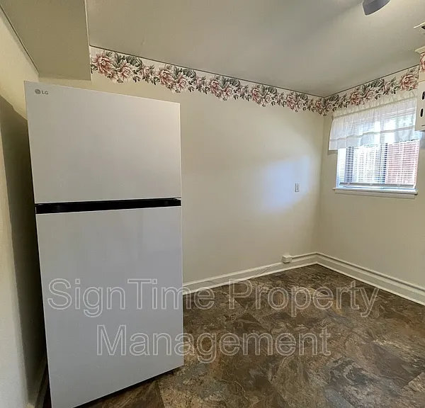 310 Key Ave #B — Photo 8