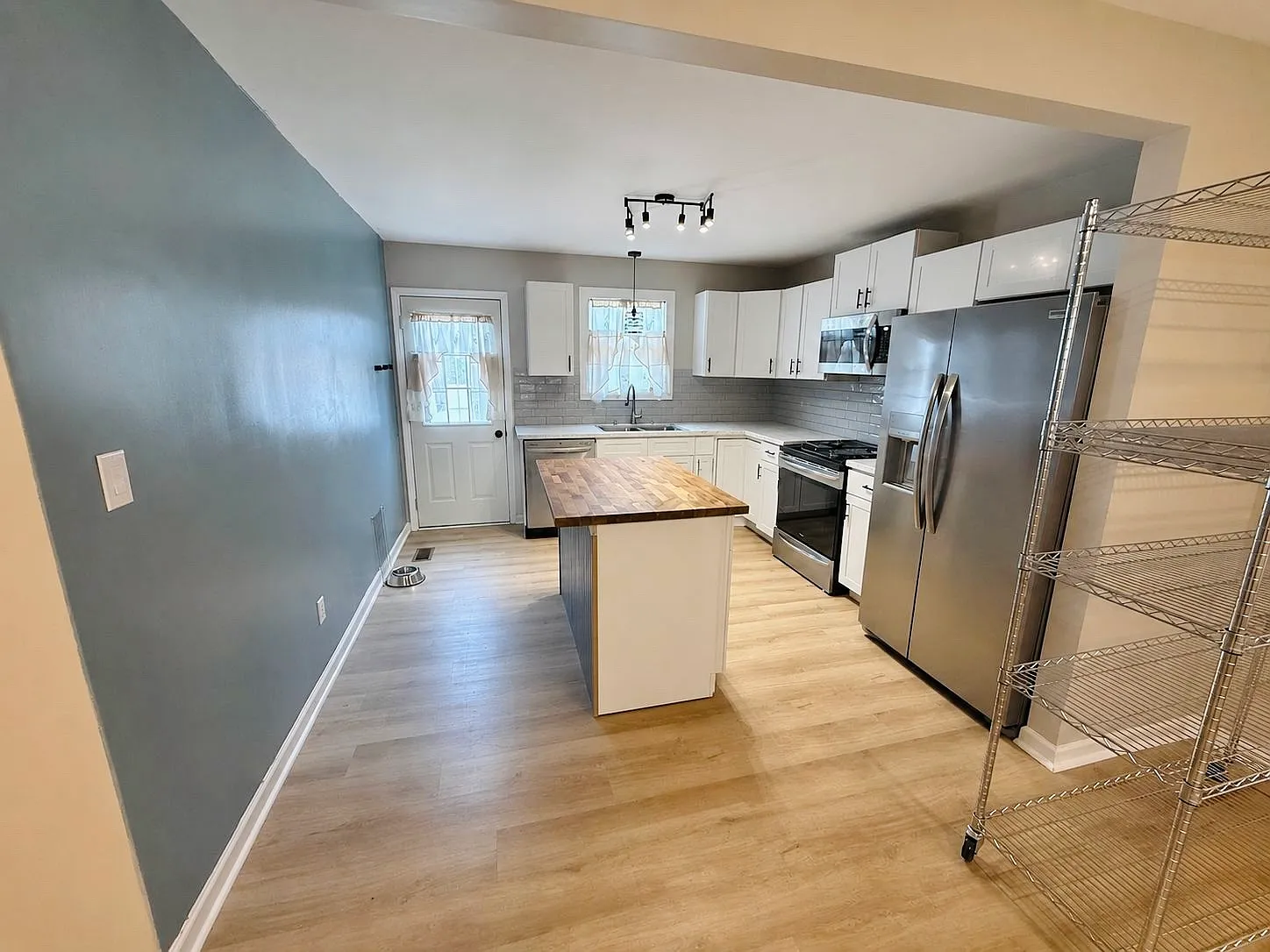 716 Shepard School Rd — Photo 3