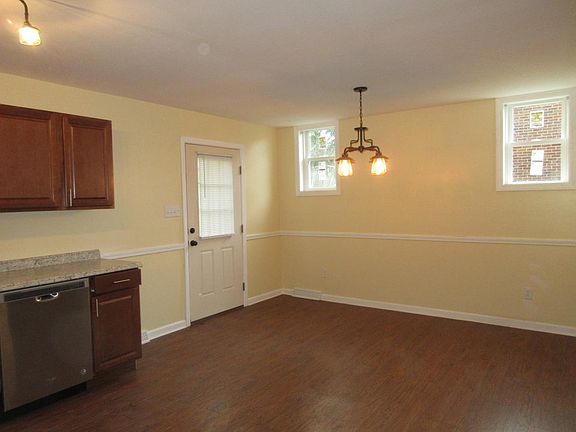 4th image of 3718 Woodrow Ave