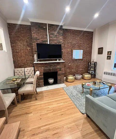 312 W 77th St #2F — Photo 4