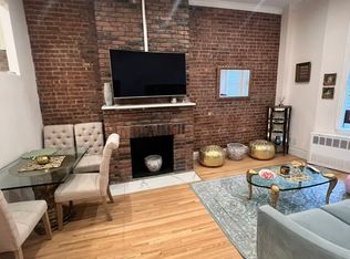312 W 77th St, New York, NY 10024