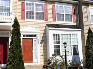 2432 Battery Hill Cir, Woodbridge, VA 22191