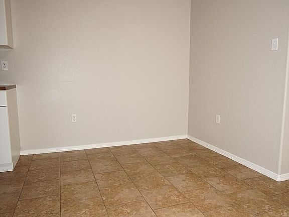 4th image of 8939 Marks St APT A