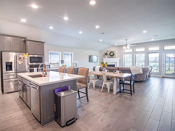 4th image of 23335 Archdale Meadow Ln