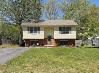 42 Canton Ln, Stuarts Draft, VA 24477