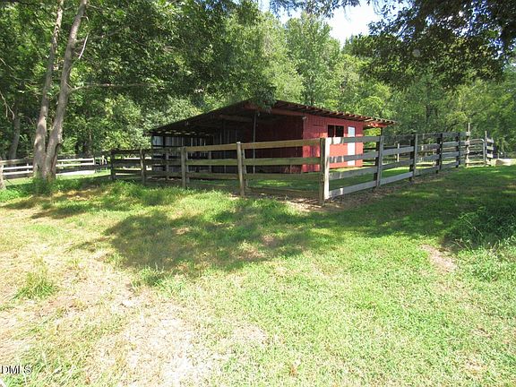 3rd image of LOT 2 Spring Valley Rd