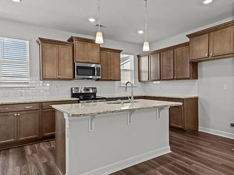 983 Parkstone Towne Blvd — Photo 15