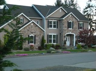 31 E Soderberg Rd, Allyn, WA 98524