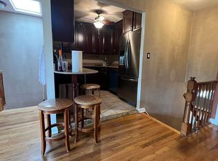 69-16 62nd Ave FLOOR 2, Middle Village, NY 11379
