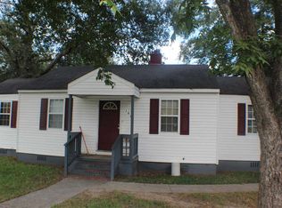 206 S 3rd St, Warner Robins, GA 31088