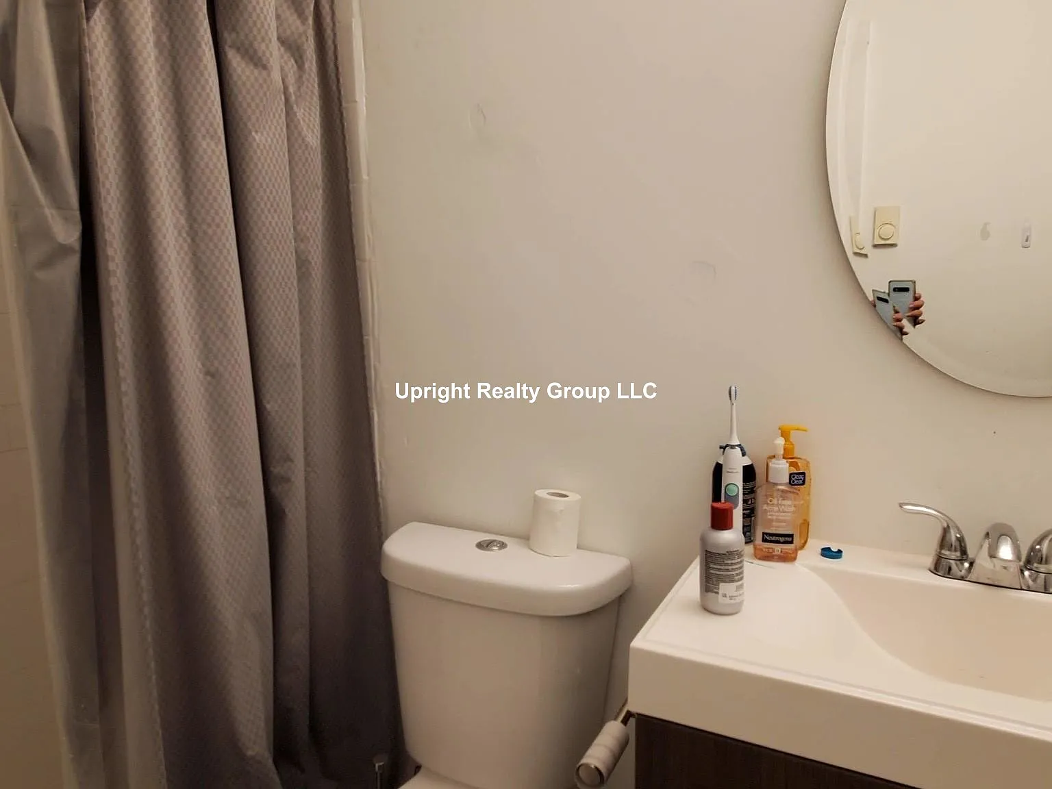 774 Columbus Ave. Apartments — Photo 2