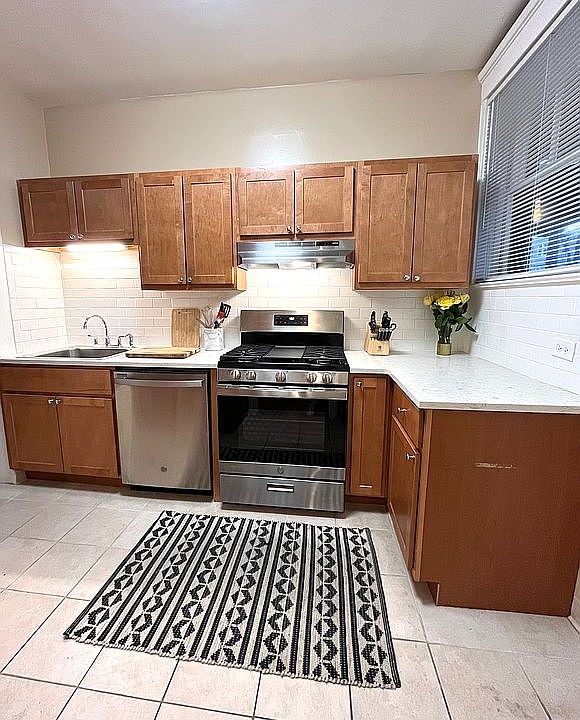 1st image of 321 Wisconsin Ave #1