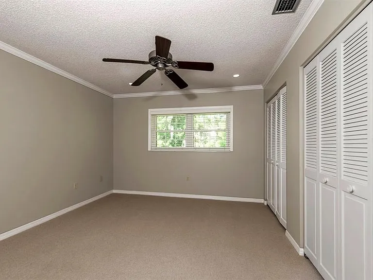 110 N Tremain St #202 — Photo 13