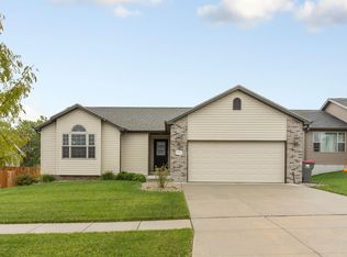 4331 W Milton Rd, Lincoln, NE 68528