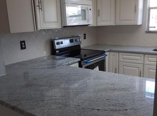 148 Douglas Rd W APT A, Oldsmar, FL 34677