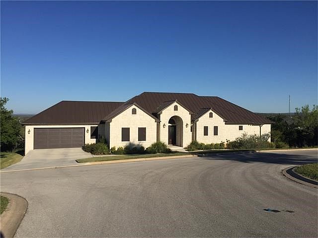 1st image of 1111 Monterrey Oak Cir
