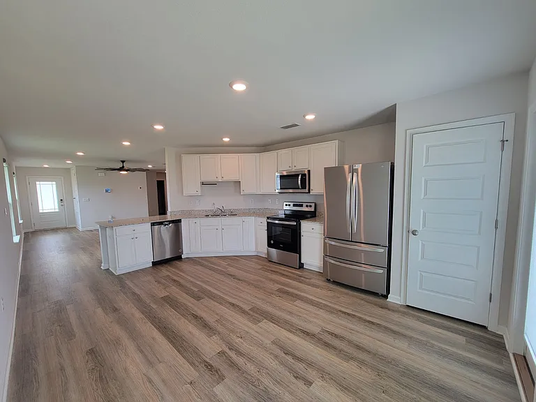 6570 Atkins Rd — Photo 10