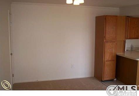 DINETTE.jpg
