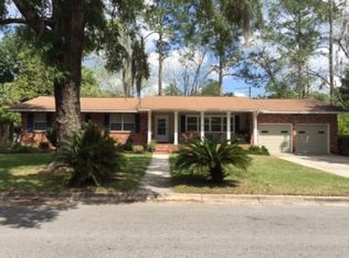 805 NW 36th Dr, Gainesville, FL 32605