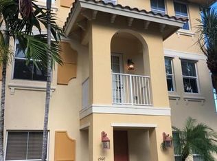 1560 Via De Pepi, Boynton Beach, FL 33426