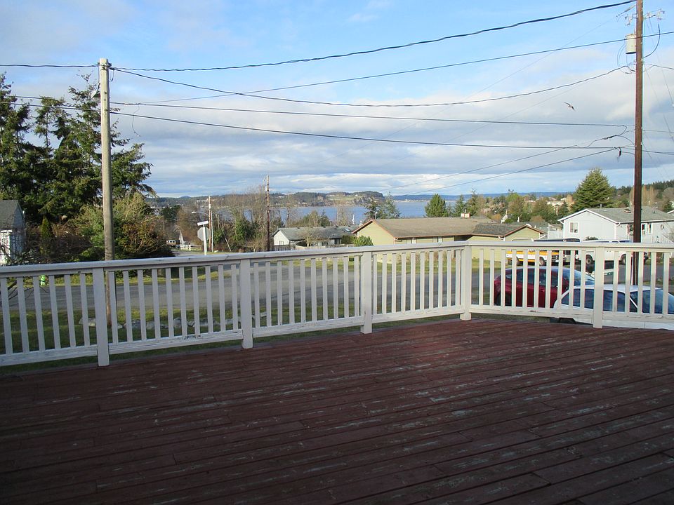 1st image of 307 NE 4th St