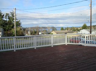 307 NE 4th St, Coupeville, WA 98239