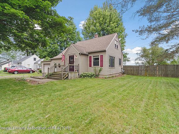 5th image of 4849 Burt Ave