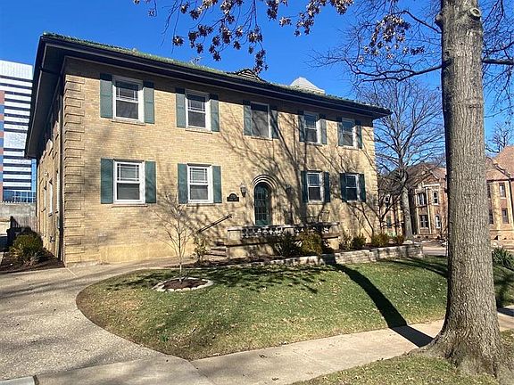2nd image of 7701 Shirley Dr APT 1E