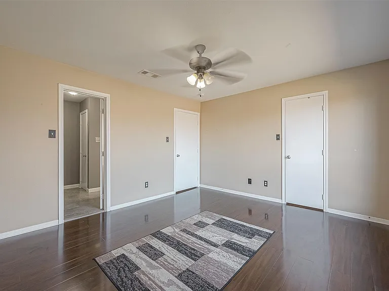 3758 Tanglewilde St #2 — Photo 24