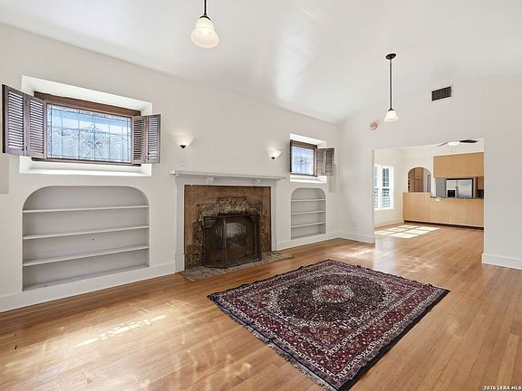 4th image of 1549 W Huisache Avenue