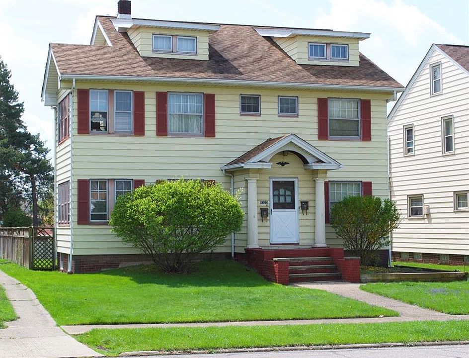 2nd image of 8323 Greenlawn Ave