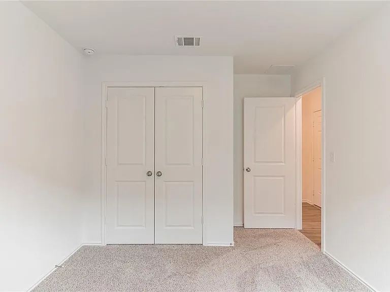 500 Jack Ryan St — Photo 25