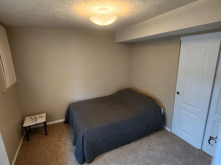 7368 N 77th Ave — Photo 18