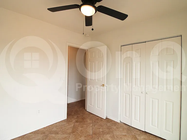 144 W Lincoln Ave — Photo 14