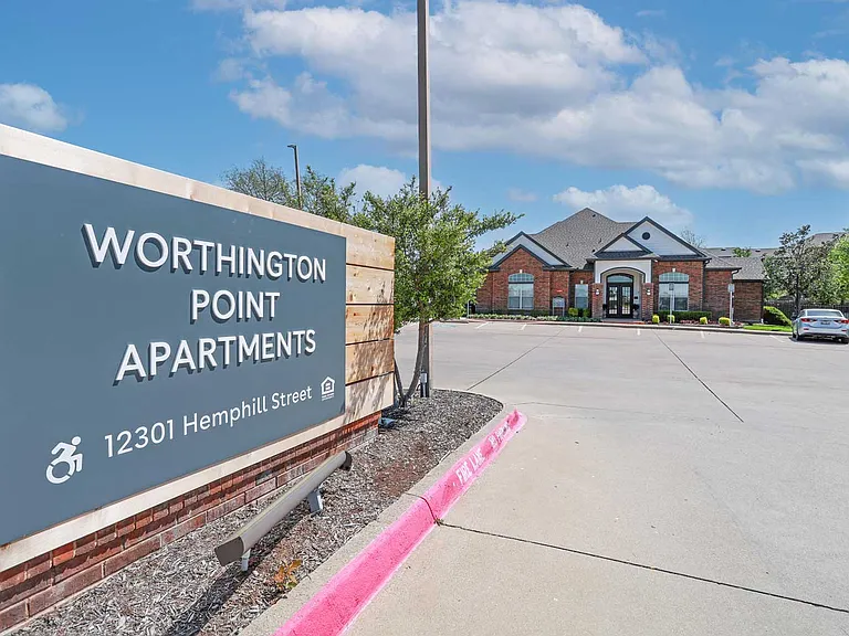 Worthington Point Apartments — Photo 21