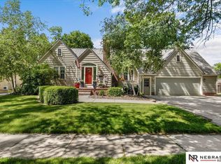 520 W 19th St, Fremont, NE 68025