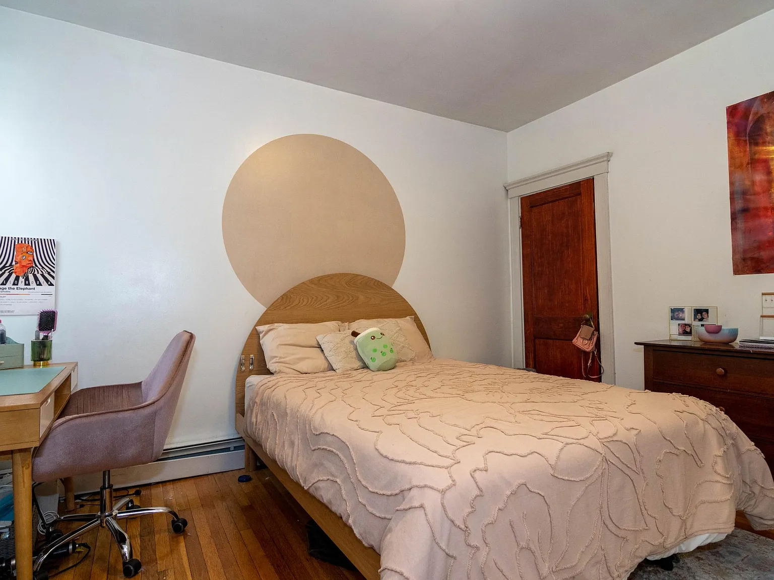 4 bed, 1770 sqft, $5,950 — Photo 4