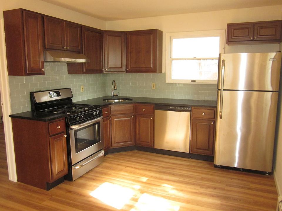 1st image of 5853 256th St #B