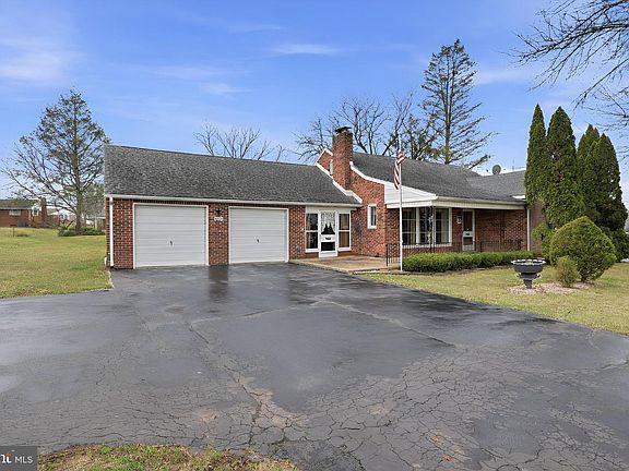 4th image of 3570 Carlisle Rd