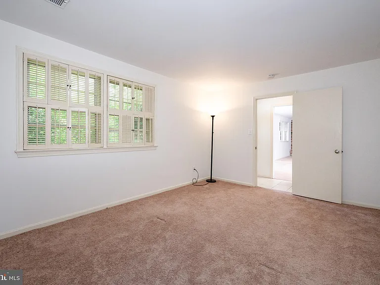 6728 Sulky Ln — Photo 44