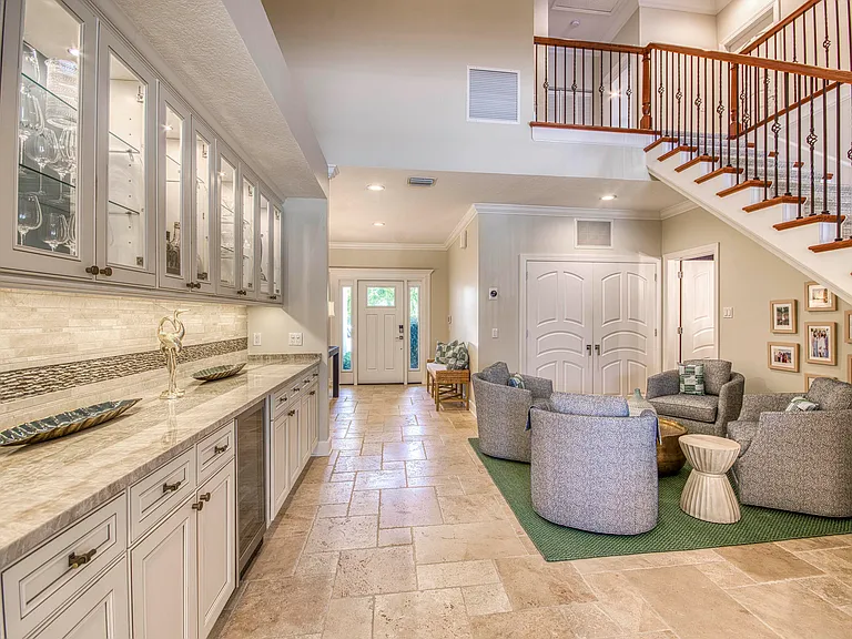 2245 Monet Rd — Photo 7