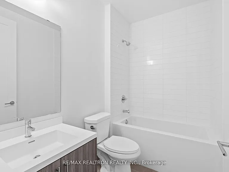 412 Silver Maple Rd #Penthouse 120 — Photo 12