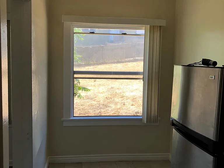 631 Coronado Ter #11 — Photo 3