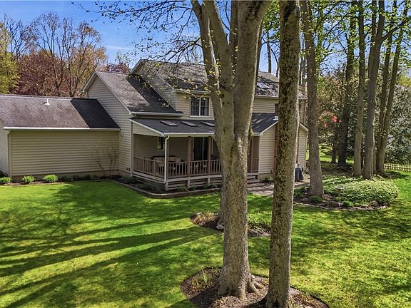 4th image of 69 Middlebury Rd