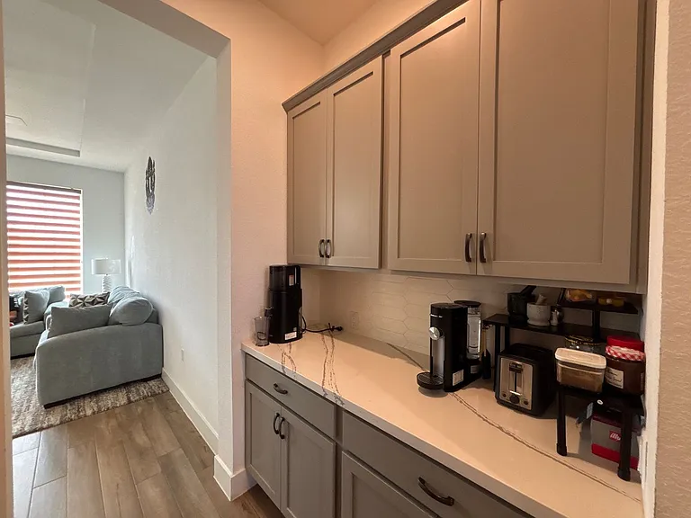 16916 Morelle Dr — Photo 17